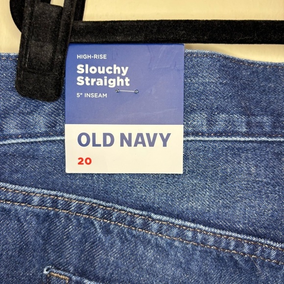NWT Old Navy Women’s High-waisted Slouchy Straight Cut-off Jean Shorts S… - Picture 8 of 9